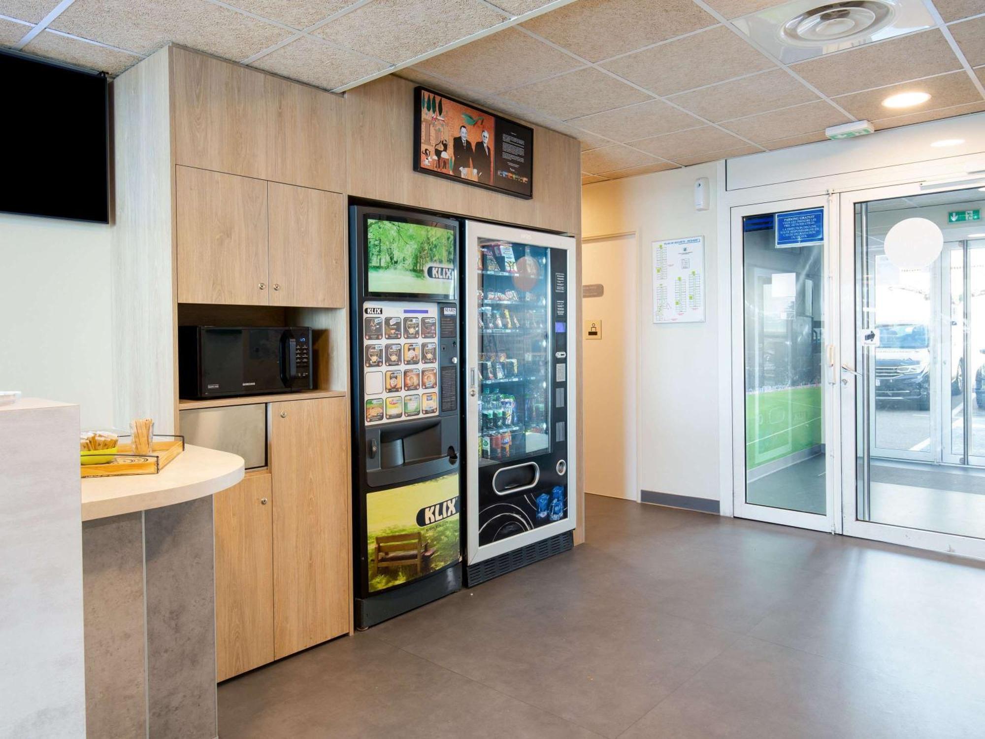 Ibis Budget Marseille L'Estaque Екстериор снимка