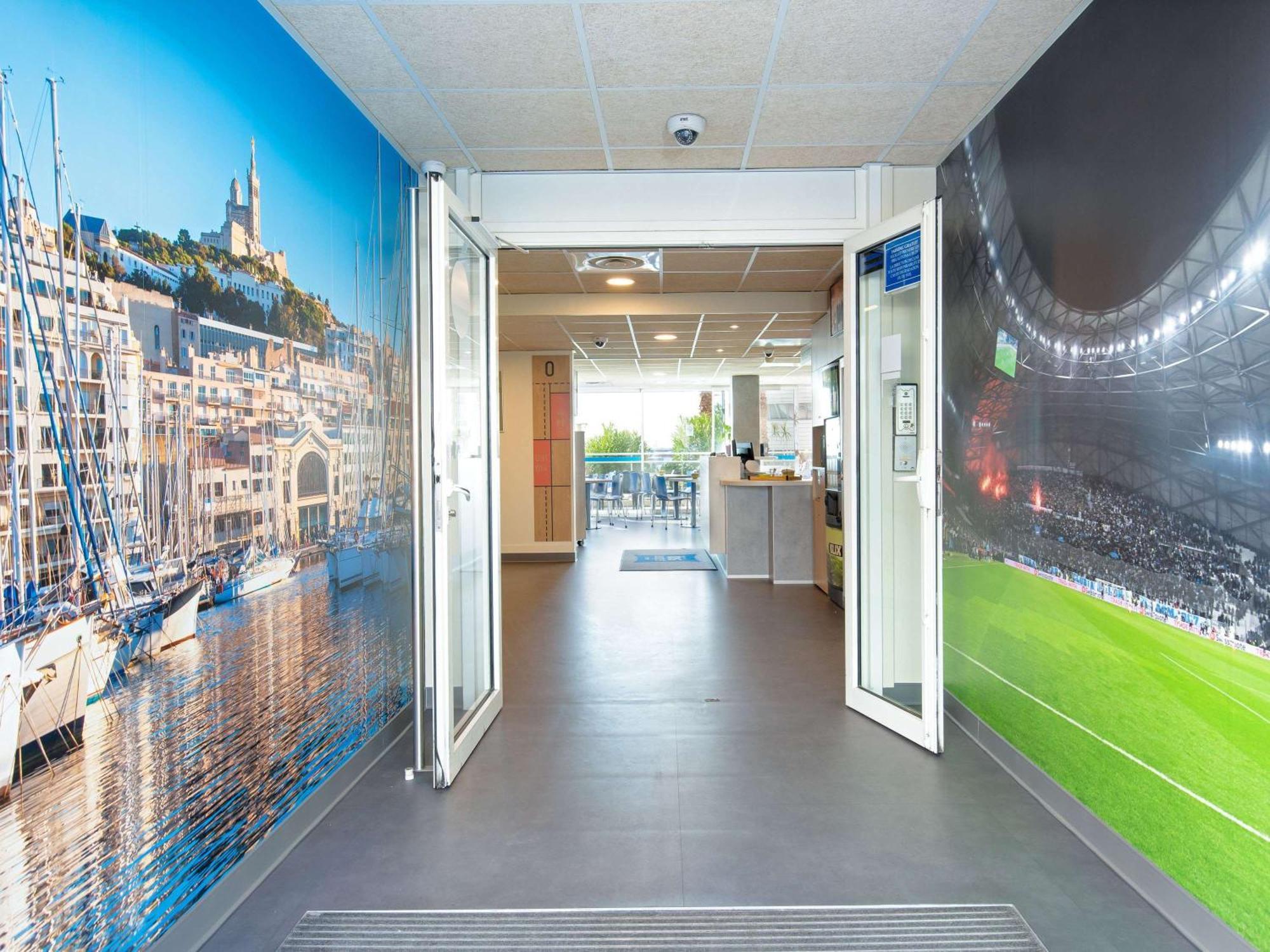Ibis Budget Marseille L'Estaque Екстериор снимка